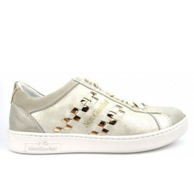 Nero Giardini Stars Savana champ. Sneaker in champ.
