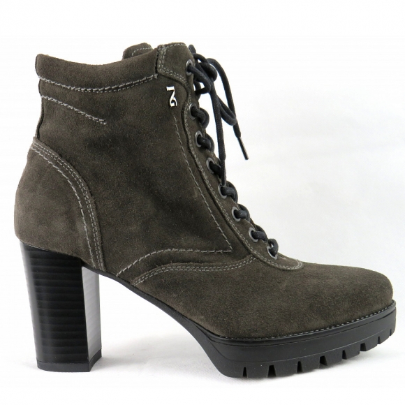 Nero Giardini Velour Carbone Stiefelette in grau