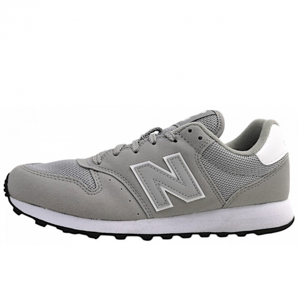 New Balance Sneaker low in concrete