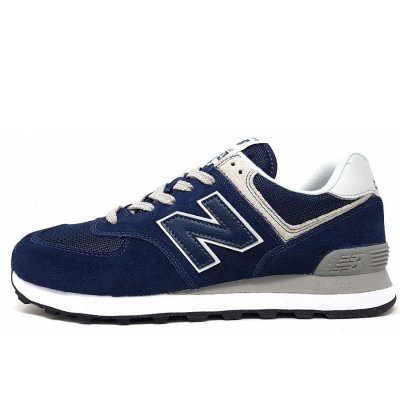 New Balance Sneaker in Navy/White