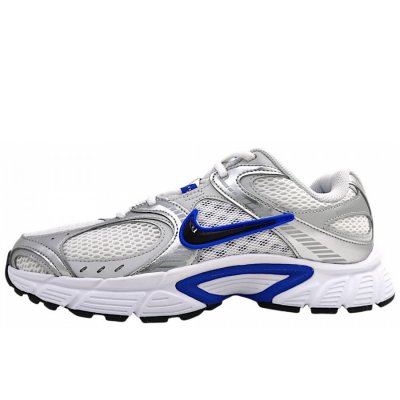 Nike V5 RNR Sportschuh in white/silver 103 Nike V5 RNR Sportschuh in white/silver 103