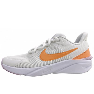 Nike Star Runner 4 Next (GS) Sportschuh in white/apricot 104 Nike Star Runner 4 Next (GS) Sportschuh in white/apricot 104