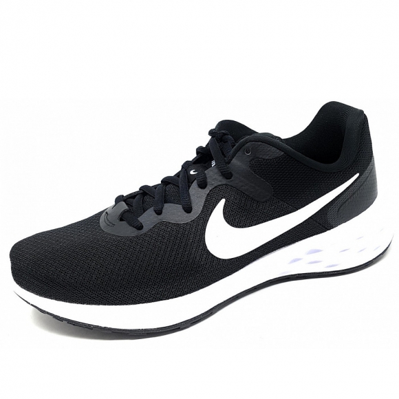 Nike Revolution 6 Sneaker in black/white