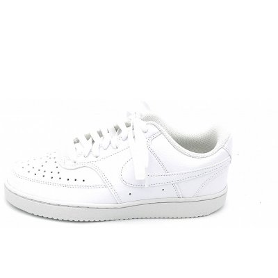 Nike Schnürschuhe in weiß Nike Schnürschuhe in weiß