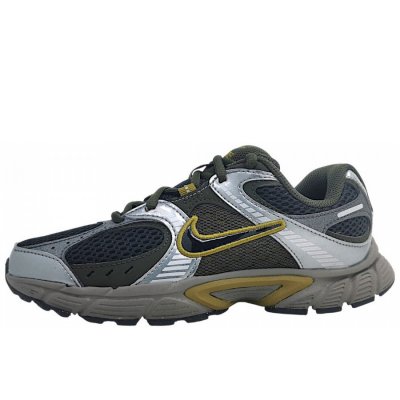 Nike V5 RNR Laufschuh in Black 300 Nike V5 RNR Laufschuh in Black 300