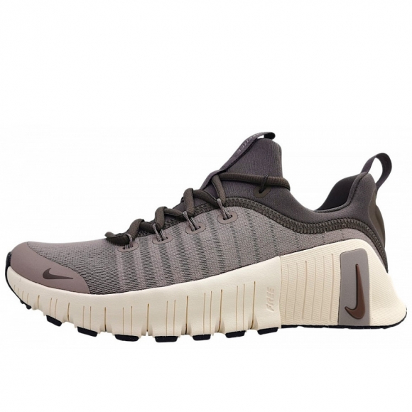 Nike Metcon Laufschuh in lila 200