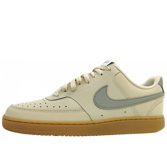Nike Court Vision Prem. sportlicher Schnürer in beige 200