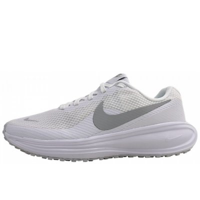 Nike Revolution 8 Sportschuh in white/platinum 101 Nike Revolution 8 Sportschuh in white/platinum 101