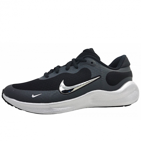Nike Revolution Trainingsschuh in 001 black