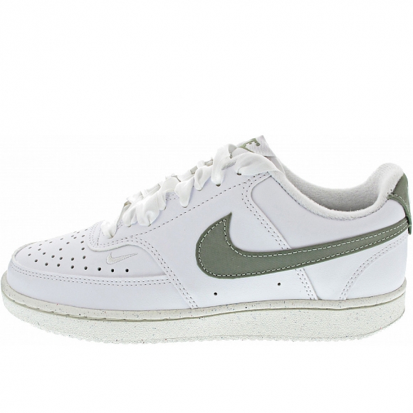 Nike Court Vision Lo NN Sneaker in wht-jade horizon-sail wht