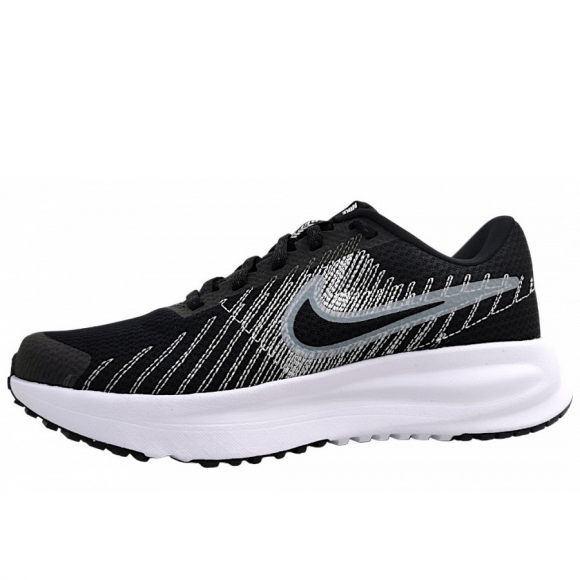 Nike Run Defy Laufschuh in Black/White 002