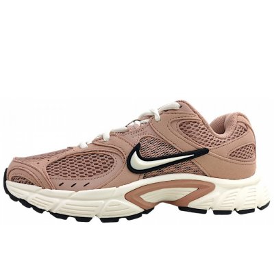 Nike V5 RNR Trainingsschuh in Rose 600 Nike V5 RNR Trainingsschuh in Rose 600