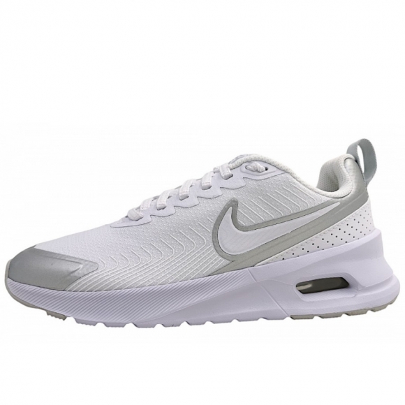 Nike Air Max Trainingsschuh in 101 weiß