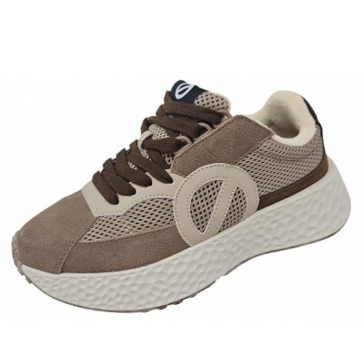 No Name Carter Runner Sneaker in mokka beige