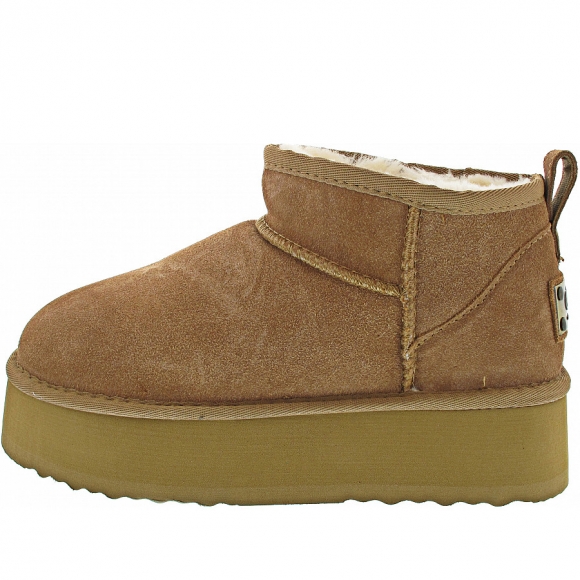 OOG Boots in camel