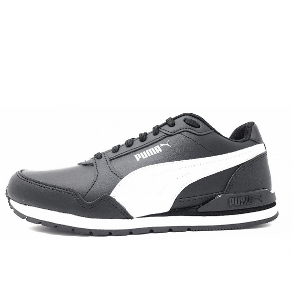 Puma ST Runner V3 Sneaker in 006 black/white