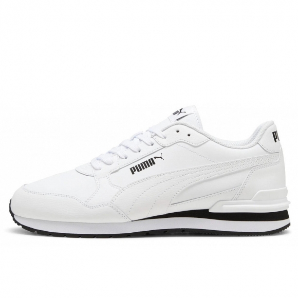 Puma ST Runner V4 Sneaker in white black