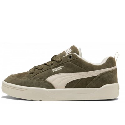Puma in Grün