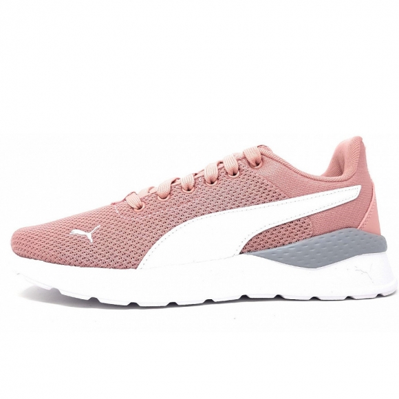 Puma Anzarun Lite Sneaker in 032 Peach