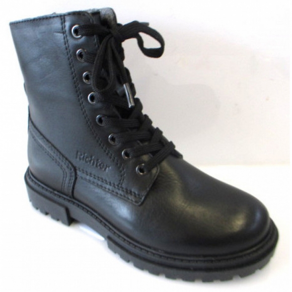 Richter Stiefel in schwarz