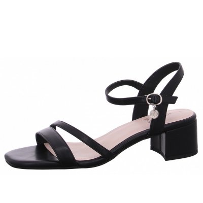 s.Oliver Riemchensandalette in 001 black
