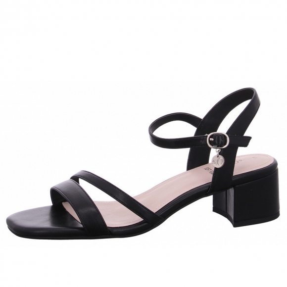 s.Oliver Riemchensandalette in 001 black