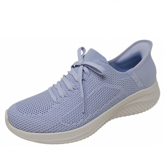 Skechers Strech Fit Slip In Sneaker in lt. blue