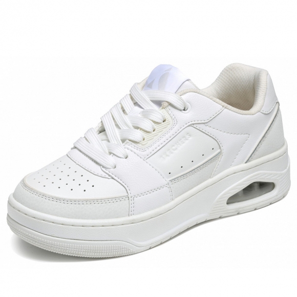 Skechers UNO Court Sneaker in white
