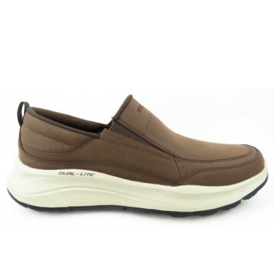 Skechers Equalizer 5 Harvey CHOC Slipper in Choco