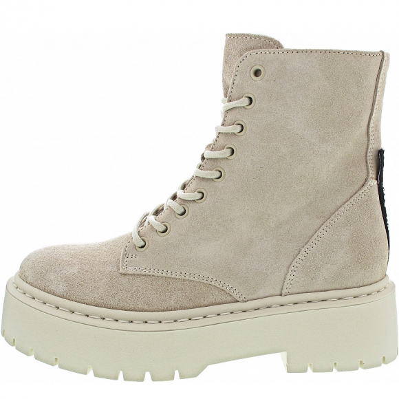 Steve Madden Skylar Boots in Beige Suede