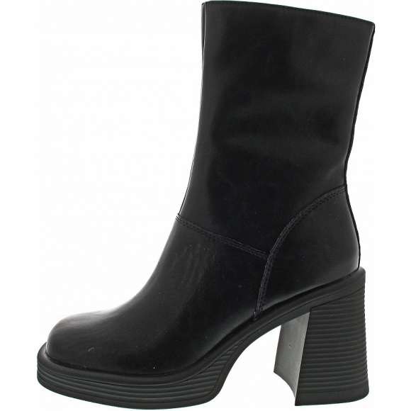 Steve Madden Finite Stiefel in black