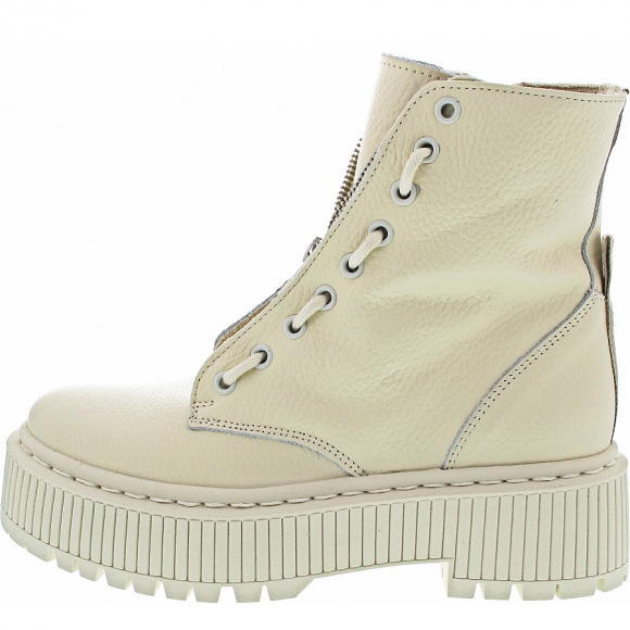 Steve Madden Boots in bone leather