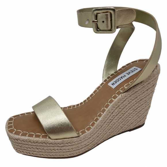 Steve Madden Upstage Keilsandalette in gold