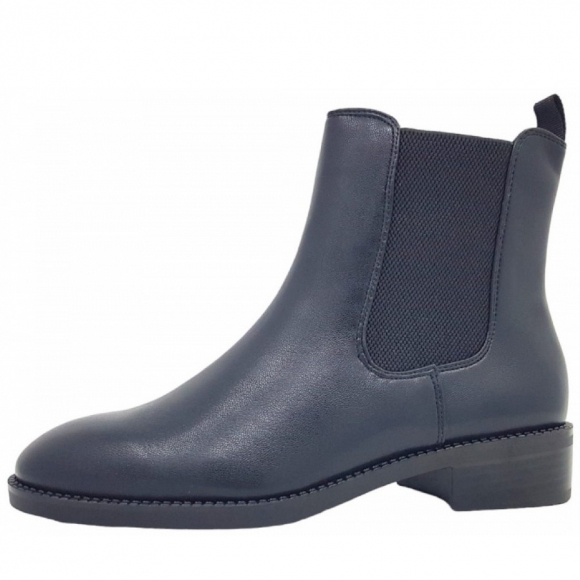 Tamaris Stiefel in 001 black