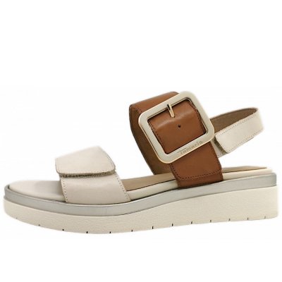 Tamaris Comfort Sandale in 414 Ivory Comb. Tamaris Comfort Sandale in 414 Ivory Comb.