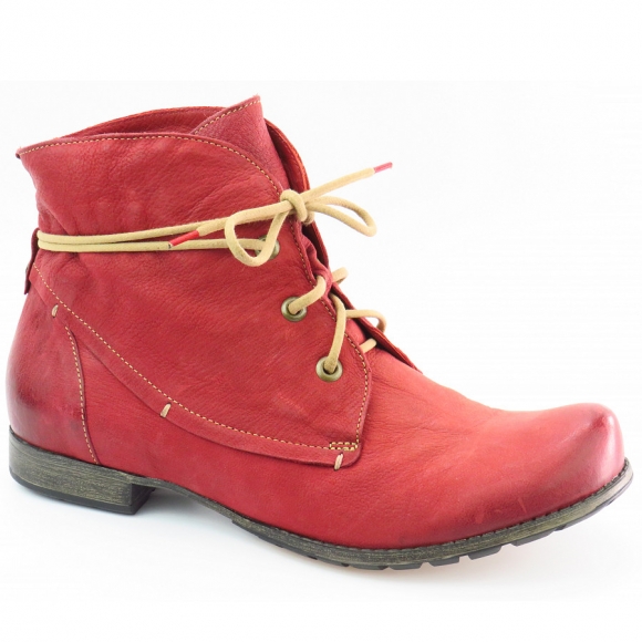 Think Capra rosso kombi. Stiefelette in rosso kombi.