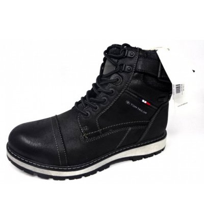 Tom Tailor Stiefel in schwarz Tom Tailor Stiefel in schwarz
