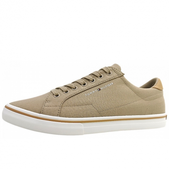 Tommy Hilfiger Vulc Core Long Lace sportlicher Schnürer in Sandalwood RBT