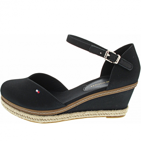 Tommy Hilfiger Basic Closed Toe Mid Wedg Sandalette in black