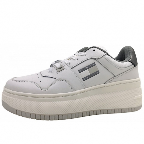 Tommy Hilfiger Retro Basket Platform Schnürer in YBL white