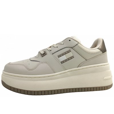 Tommy Hilfiger sportlicher Schnürer in ACG beige Tommy Hilfiger sportlicher Schnürer in ACG beige