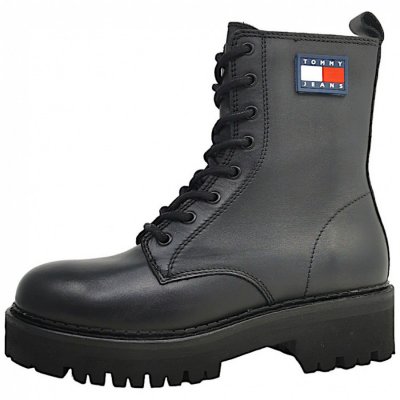 Tommy Hilfiger Lace Up Stiefel in BDS Black Tommy Hilfiger Lace Up Stiefel in BDS Black