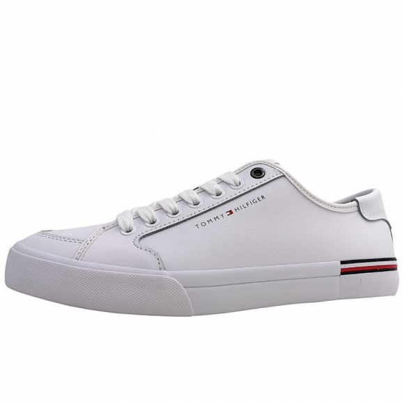 Tommy Hilfiger Core Corporate Vulc sportlicher Schnürer in white YBS