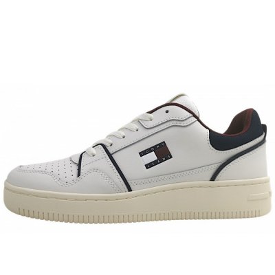 Tommy Hilfiger TJM Retro Basket Sneaker in white/red/blue 0GZ Tommy Hilfiger TJM Retro Basket Sneaker in white/red/blue 0GZ
