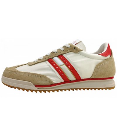 Tommy Hilfiger TJW Retro Runner Cleated Schnürer in ACT relic tan