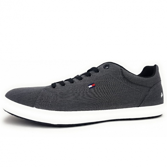 Tommy Hilfiger sportlicher Schnürer in BDS black