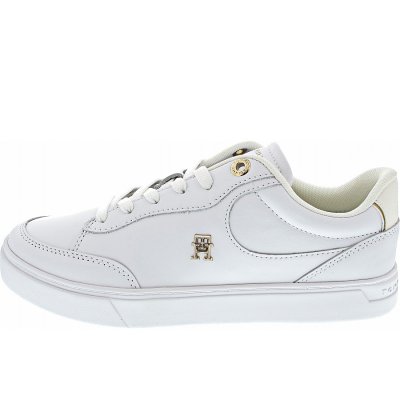 Tommy Hilfiger Essential Chic Court Snea Sneaker in white Tommy Hilfiger Essential Chic Court Snea Sneaker in white