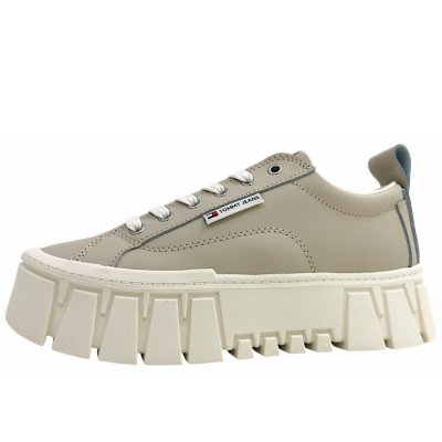 Tommy Hilfiger TJW Vulc Flatform sportlicher Schnürer in gulf sand ABY