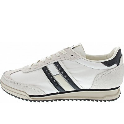 Tommy Jeans TJM Retro Runner Cleated Sneaker in black Tommy Jeans TJM Retro Runner Cleated Sneaker in black