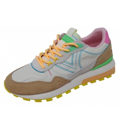 Victoria Sneaker in beige